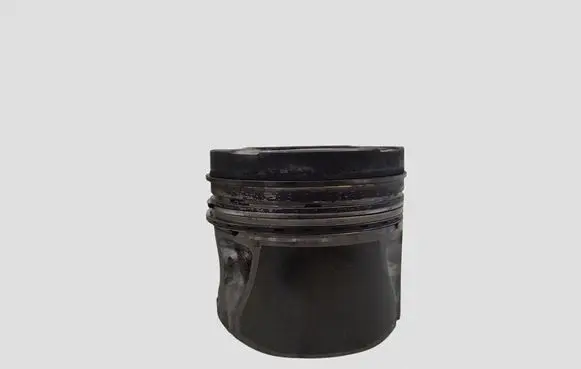 Opel Mokka Piston