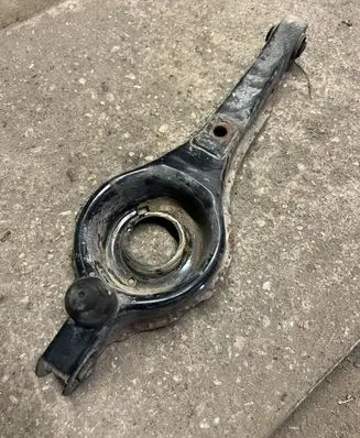Volvo C30 Rear upper control arm/wishbone