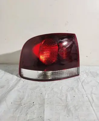 Volkswagen Touareg I Rear/tail lights 28259002
