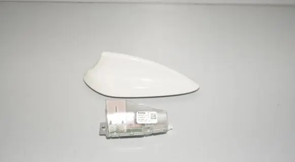 BMW 2 F46 Roof (GPS) antenna cover 9227775 9350087 65209257007