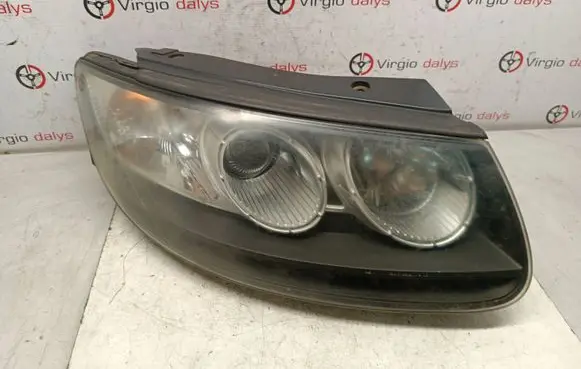 Hyundai Santa Fe Headlight/headlamp 17d171101n2 083211133R