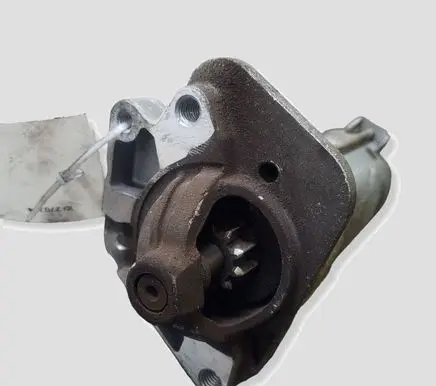 Renault Megane III Starter motor 8200836473A TS12E9