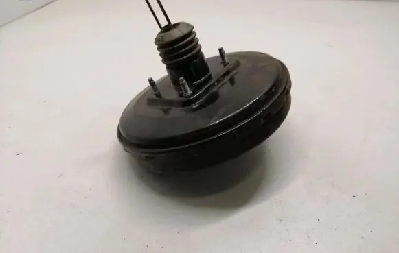Volvo S40, V40 Brake booster 30884422 136893 2071626