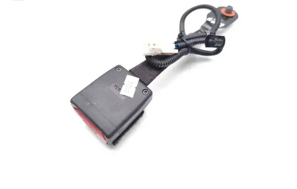 Hyundai Kona II Front seatbelt buckle