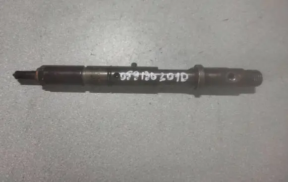 Audi A6 S6 C5 4B Fuel injector 059130201D