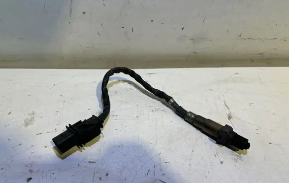 BMW 5 F10 F11 Lambda probe sensor 779160001 0281004018