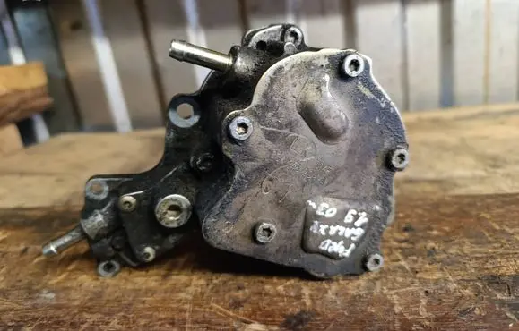 Ford Galaxy Fuel injection high pressure pump 038145209A