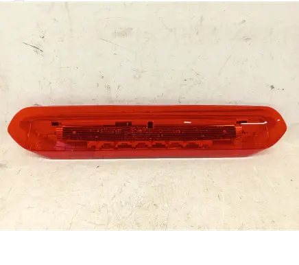 Mercedes-Benz X-class W470 Third/center stoplight 4709061800 A4709061800