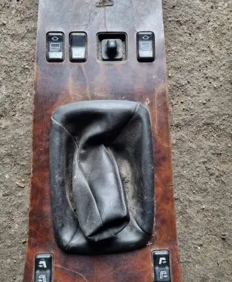 Mercedes-Benz E W124 Electric window control switch