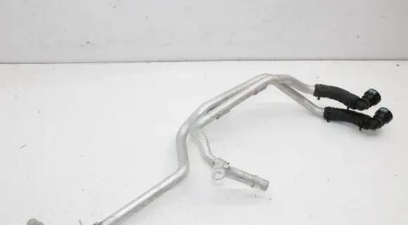 Jaguar XJ X351 Engine coolant pipe/hose DW9318C553AA