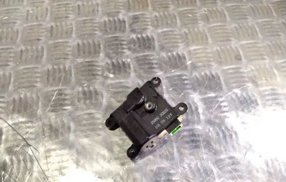 Opel Agila B Air flap motor/actuator 2S98030820