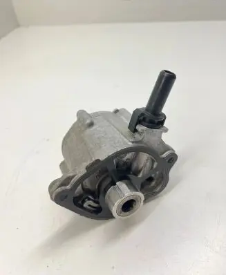 Mercedes-Benz E W212 Vacuum pump A6512300265