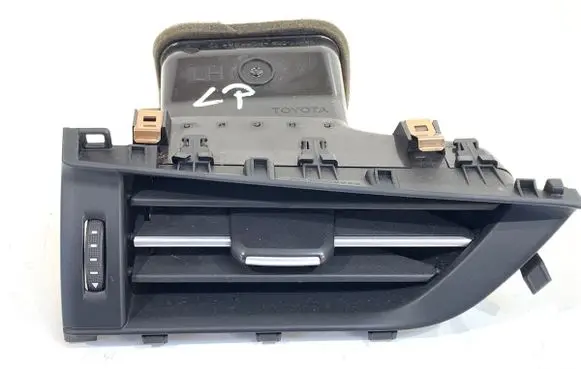 Toyota Avensis T270 Rear air vent grill 5566005120