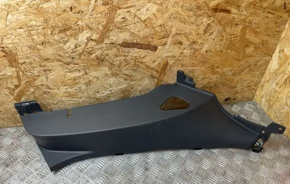 Hyundai i30 Other trunk/boot trim element 85896G4000