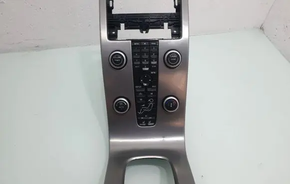 Volvo C30 Climate control unit 1650580