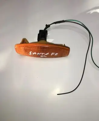 Hyundai Santa Fe Front fender indicator light 92305260