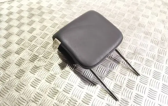 Volvo XC90 Rear seat headrest 