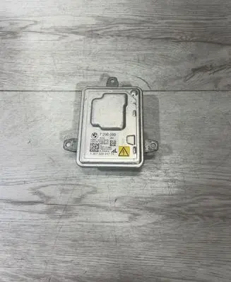 Headlight ballast module Xenon
