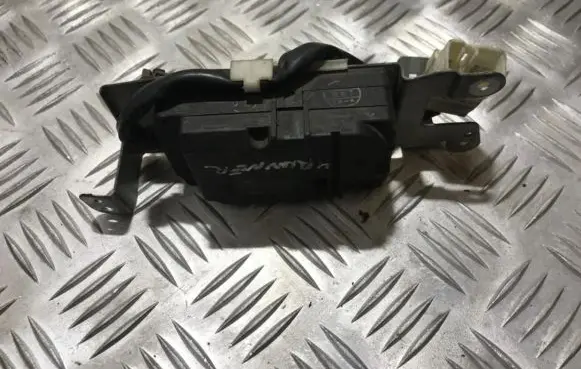 Toyota Hilux (N80, N90, N100, N110) Air flap motor/actuator 0637003941 063700-3941