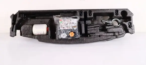 Land Rover Discovery Sport Tool set FK7219G381BD