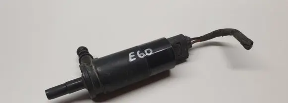 BMW 5 E60 E61 Headlight washer pump 8377613
