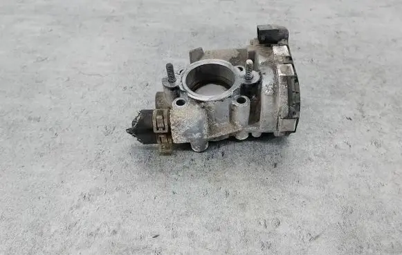 Opel Corsa C Throttle body valve 9157512