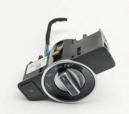 Mercedes-Benz CLA C117 X117 W117 Light switch A2129050551
