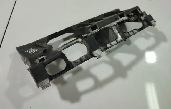 Volkswagen Bora Front bumper mounting bracket 1J580772LA