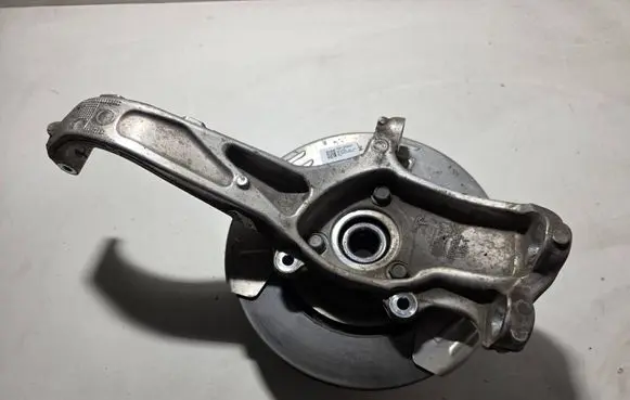 Tesla Model 3 Front wheel hub 1044311-00-E