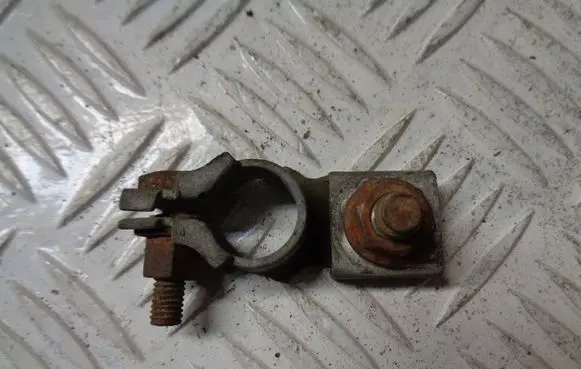 Toyota Yaris Negative earth cable (battery)