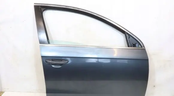 Volkswagen PASSAT B7 USA Front door