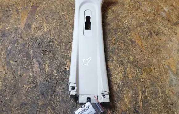 Renault Scenic III - Grand scenic III (B) pillar trim (top) 769140009R
