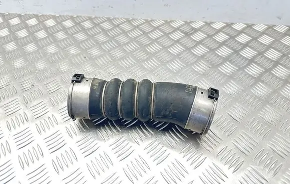 BMW 5 F10 F11 Intercooler hose/pipe 11279410