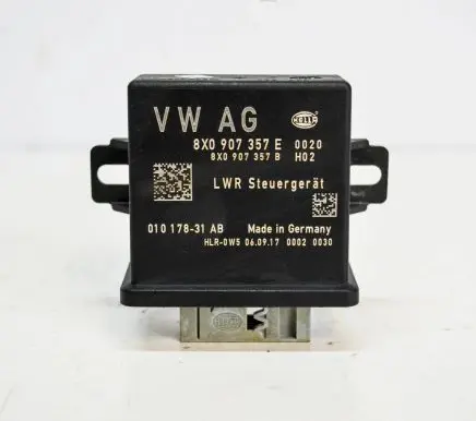 Audi Q3 8U Headlight ballast module Xenon 8X0907357E