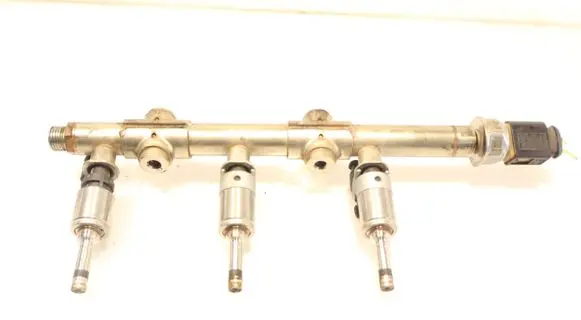 Skoda Rapid (NH) Fuel main line pipe 