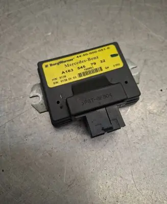 Mercedes-Benz ML W163 Transfer box differential control unit A1635457932 4450000051E