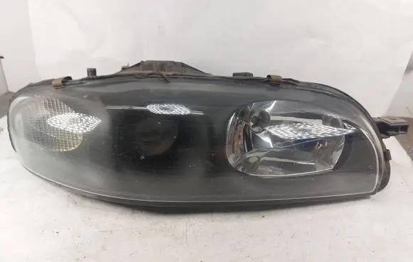 Fiat Marea Headlight/headlamp 88201558 6700 6701