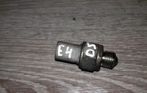 Volvo V70 Reversing light switch sensor 