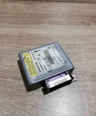 Volvo S40, V40 Airbag control unit/module 30855881B