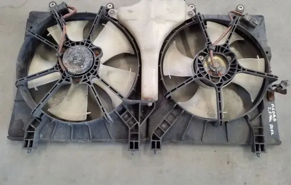 Honda Accord Radiator cooling fan shroud OEM