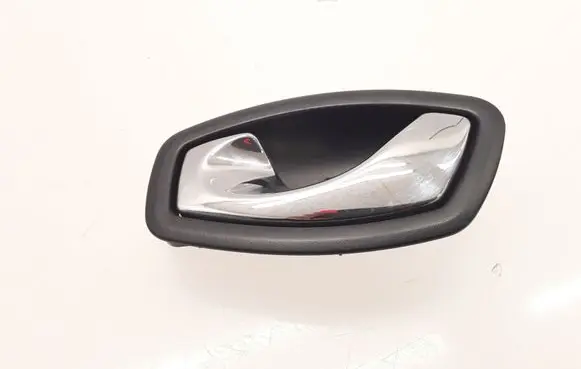 Renault Megane III Front door interior handle 826730001R