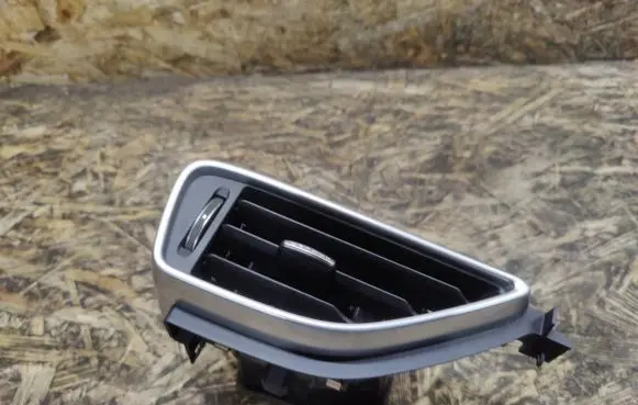Jaguar XE Dashboard side air vent grill/cover trim HX73018B08A