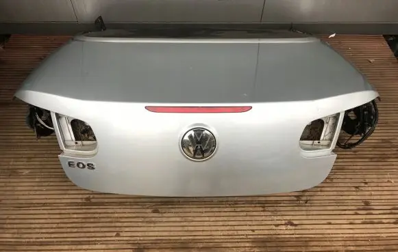 Tailgate/trunk/boot lid