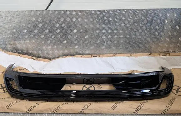 Volkswagen Touran III Rear bumper lower part trim 5TA807568B