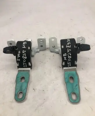 Mercedes-Benz E W213 Loading door hinge set 