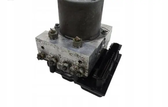 Mercedes-Benz B W245 ABS Pump A0044319212