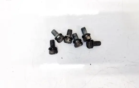 Toyota Prius (XW20) Nuts/bolts 