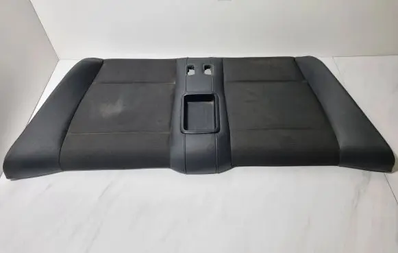 BMW 1 E82 E88 Rear seat 14347012 1122031045