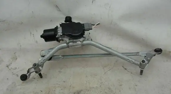 Front wiper linkage