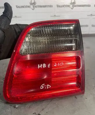 Mercedes-Benz E W210 Tailgate rear/tail lights A2108207464 12452200
